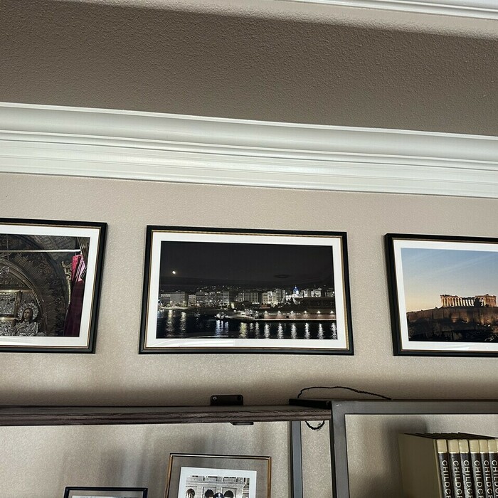 Verified review from Lee Inabinet: "We ordered 6 frames for some of our pictures from our trip to Greece, Turkey and Israel.  They came out unbelievably beautiful and the quality was amazing."