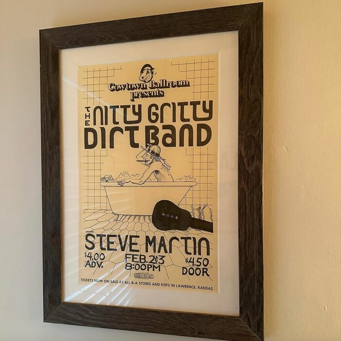 Instagram @agirlagreyhound: I’ve kept an eye on eBay for years and a few times a year something interesting pops up, but this is the best I’ve found so far. Thanks to @levelframes for the excellent work (and fast) on the frame!